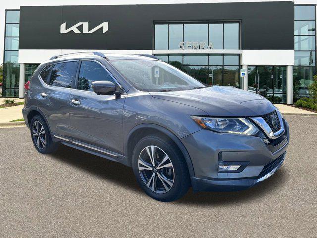 used 2018 Nissan Rogue car, priced at $15,918