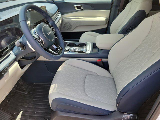 new 2026 Kia Carnival Hybrid car, priced at $45,385