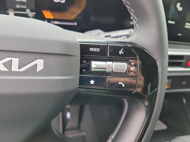 new 2026 Kia Sorento car, priced at $38,070