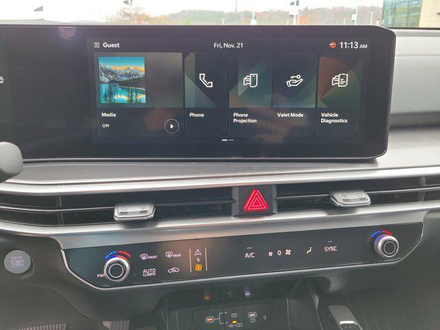 new 2026 Kia Sorento car, priced at $38,070