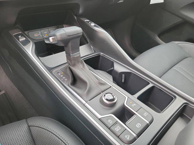 new 2026 Kia Sorento car, priced at $38,070