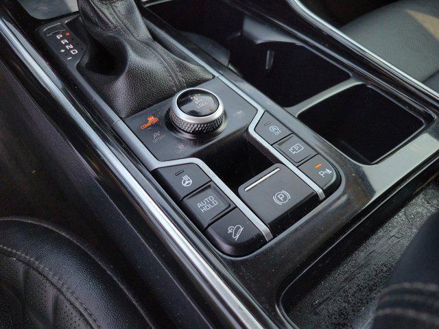 used 2021 Kia Sorento car, priced at $22,121