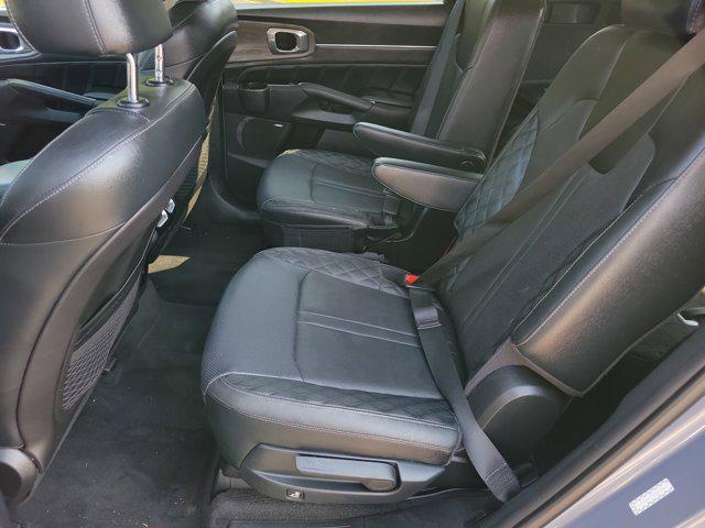 used 2021 Kia Sorento car, priced at $22,121