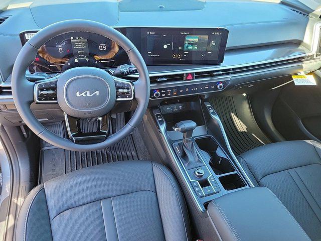 new 2025 Kia Sorento car, priced at $37,830