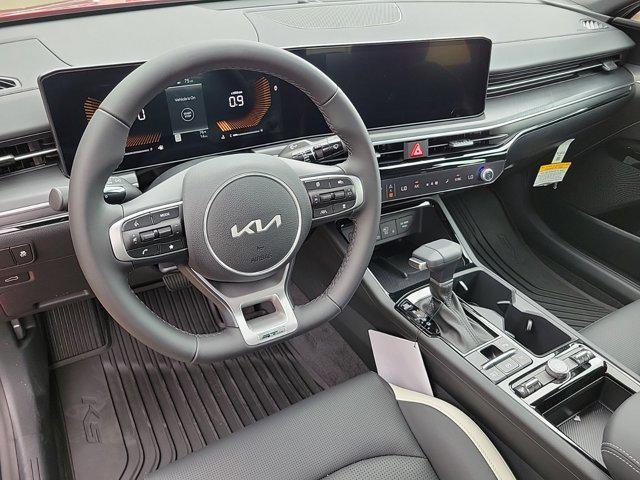 new 2025 Kia K5 car, priced at $31,825