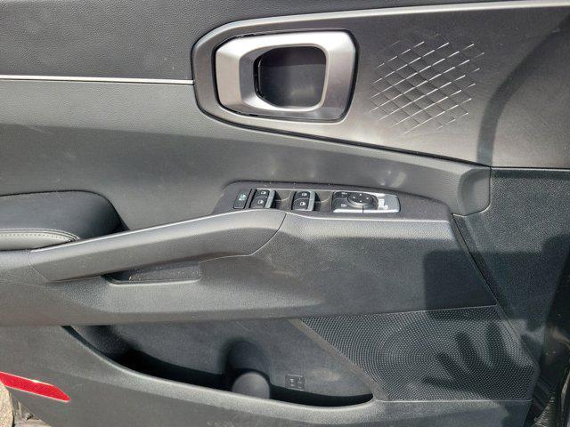 used 2025 Kia Sorento car, priced at $27,987