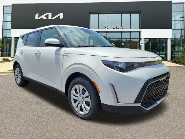 new 2025 Kia Soul car, priced at $22,570