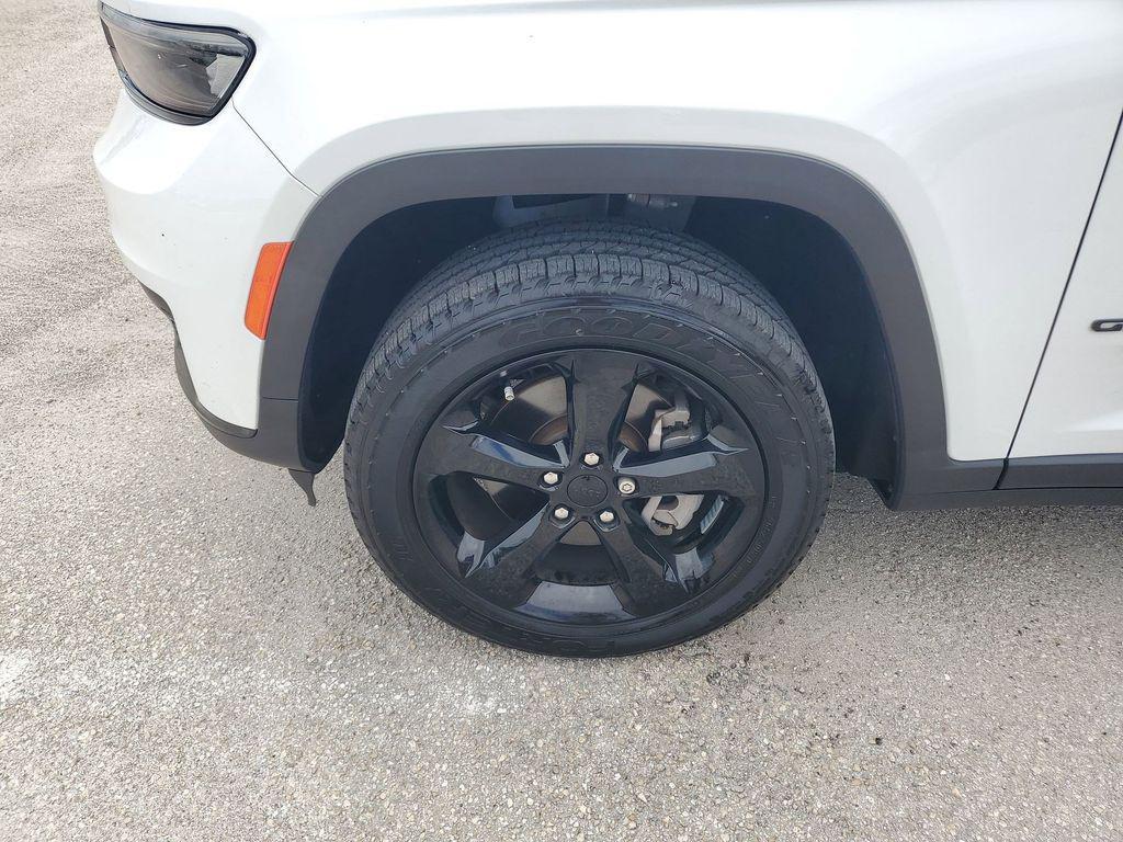 used 2023 Jeep Grand Cherokee L car, priced at $24,497