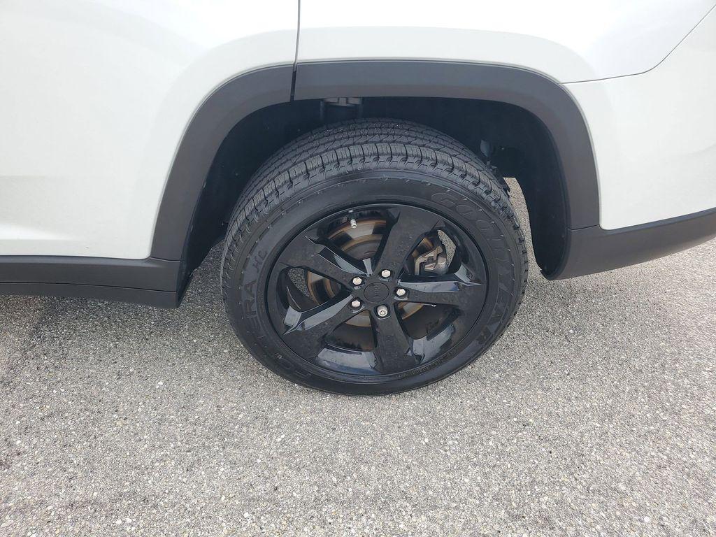 used 2023 Jeep Grand Cherokee L car, priced at $24,497