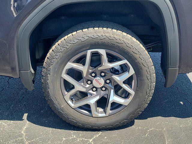 new 2025 GMC Sierra 1500 car, priced at $58,170