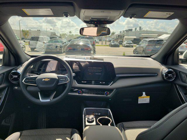 new 2026 Chevrolet Equinox car, priced at $30,295