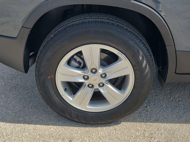 used 2022 Chevrolet Trax car, priced at $17,399