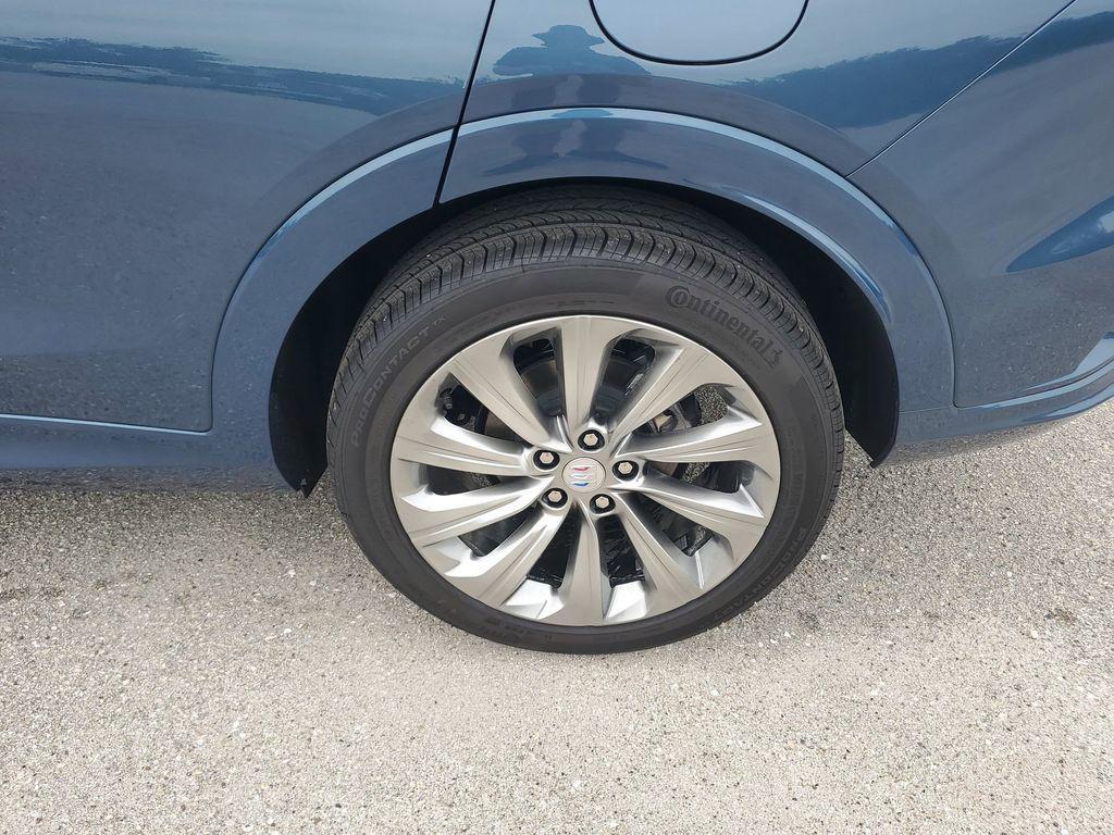new 2025 Buick Envista car, priced at $27,795