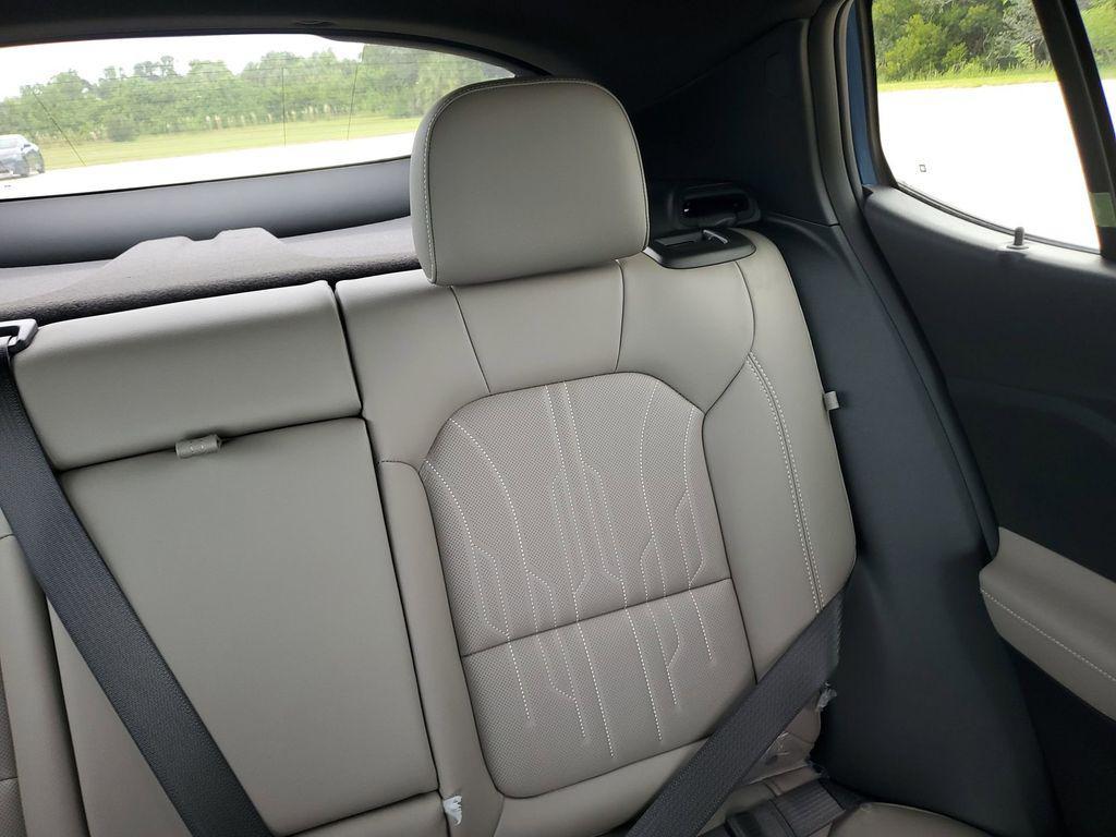 new 2025 Buick Envista car, priced at $27,795