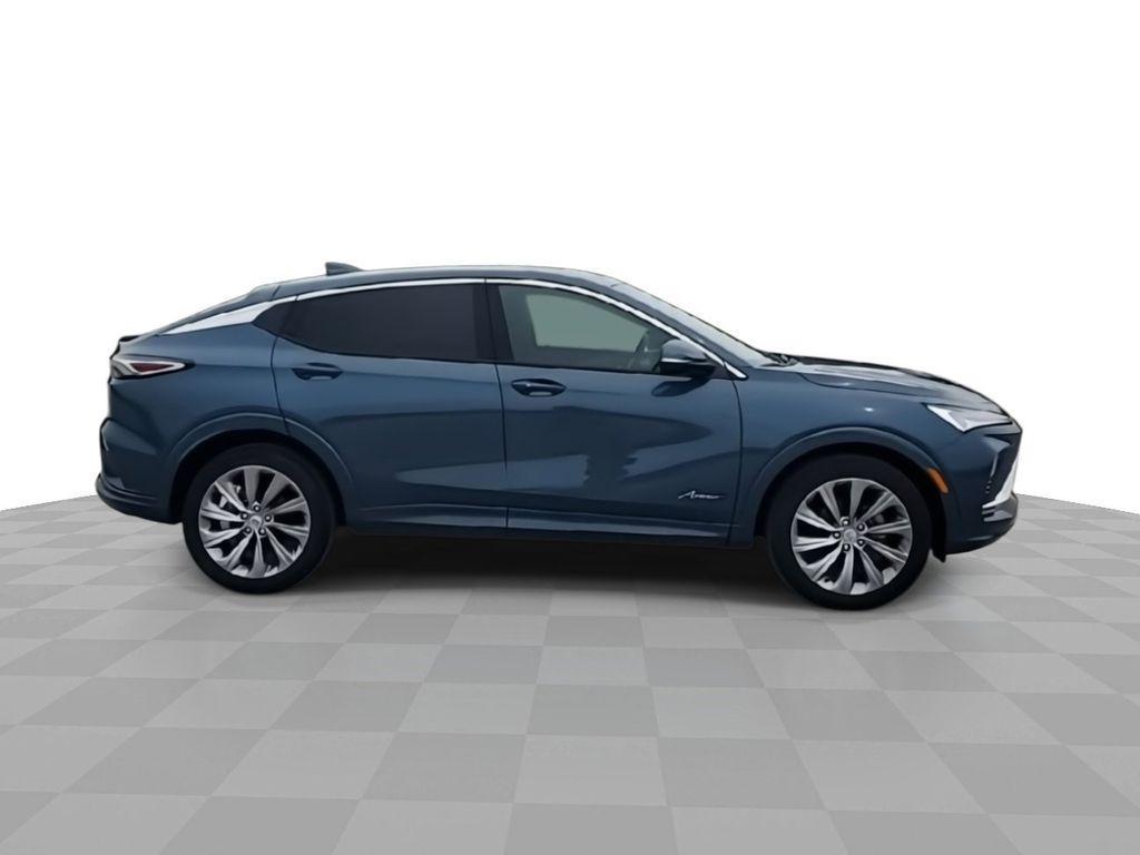 new 2025 Buick Envista car, priced at $27,795