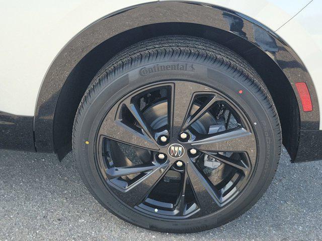 new 2025 Buick Envision car, priced at $40,788