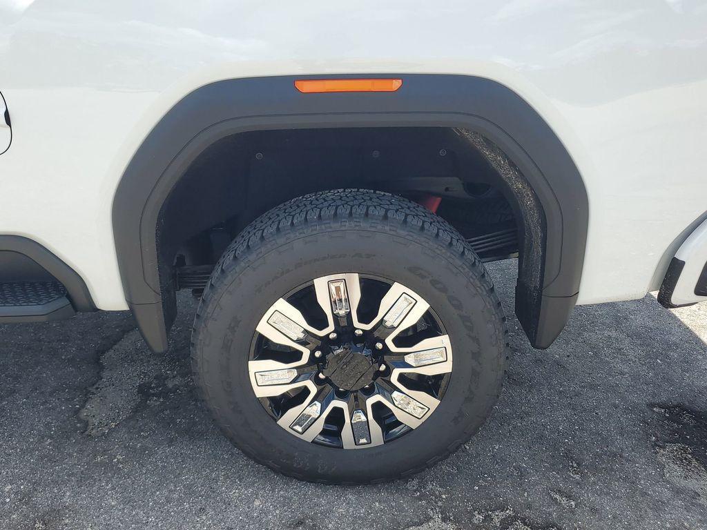 new 2025 GMC Sierra 2500 car, priced at $79,238