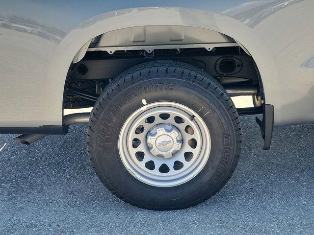 new 2025 Chevrolet Silverado 1500 car, priced at $43,262