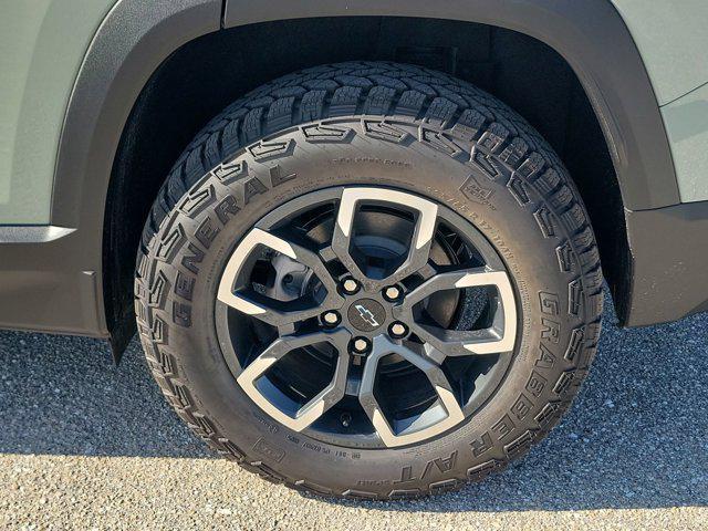new 2026 Chevrolet Equinox car, priced at $35,595