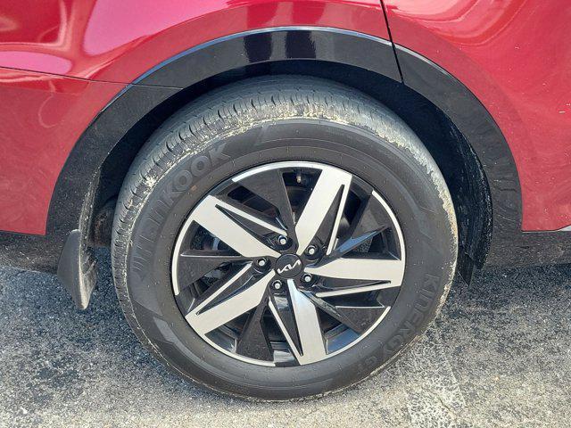 used 2022 Kia Sorento car, priced at $24,987
