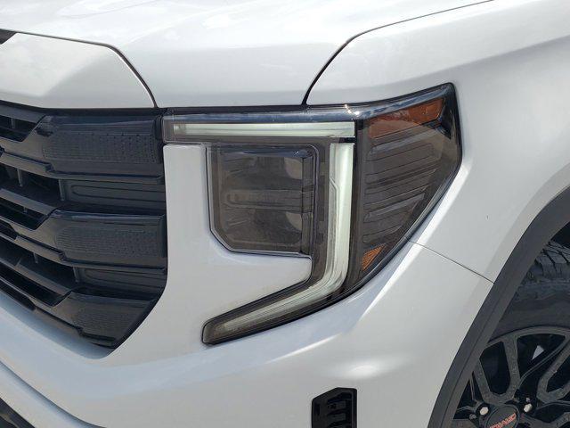 new 2025 GMC Sierra 1500 car, priced at $50,542