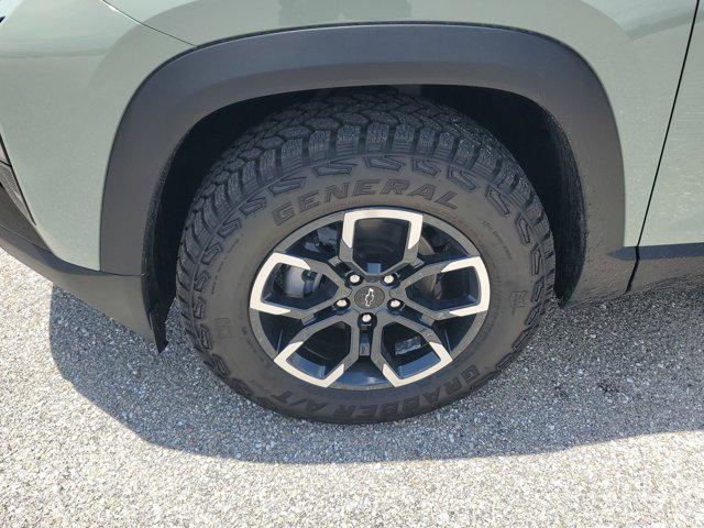 new 2026 Chevrolet Equinox car, priced at $37,090