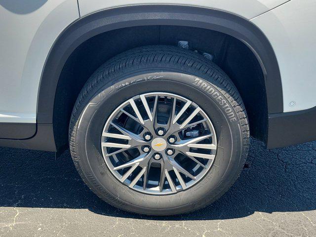 new 2025 Chevrolet Traverse car, priced at $50,625