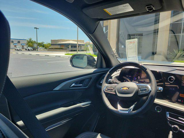 new 2025 Chevrolet Traverse car, priced at $50,625