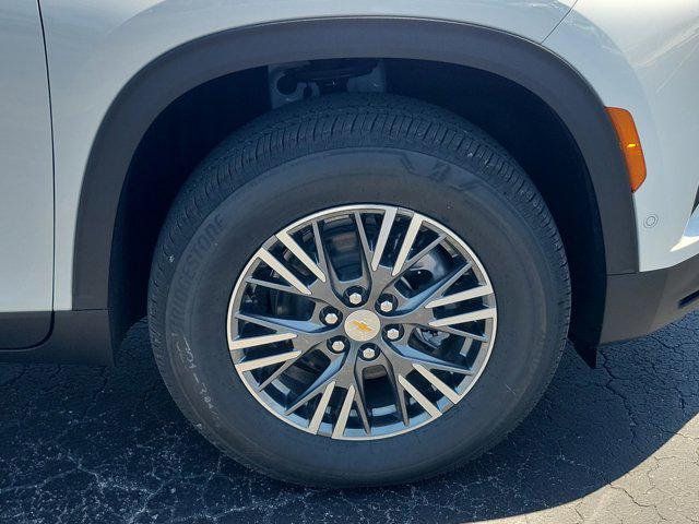 new 2025 Chevrolet Traverse car, priced at $50,625