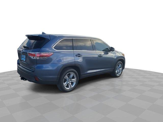 used 2016 Toyota Highlander car, priced at $19,987