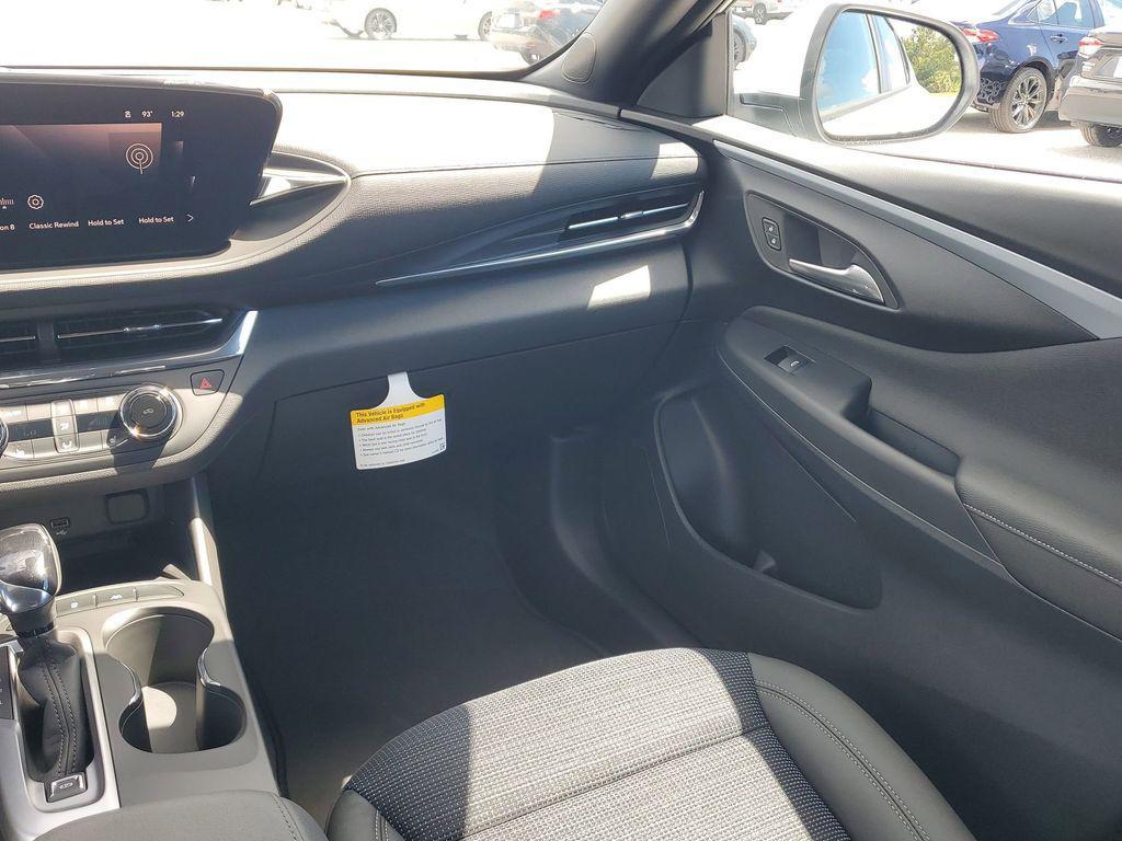 new 2026 Buick Envista car, priced at $26,206