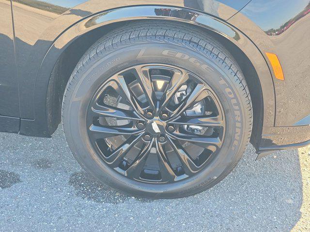 used 2022 Cadillac XT6 car, priced at $36,987