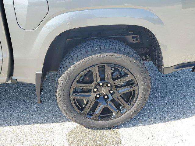 new 2025 Chevrolet Colorado car, priced at $50,290