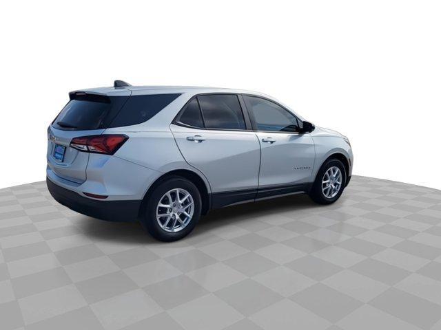 used 2022 Chevrolet Equinox car, priced at $17,572