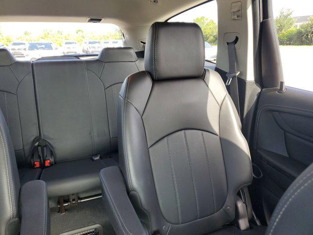 used 2017 Chevrolet Traverse car, priced at $15,977
