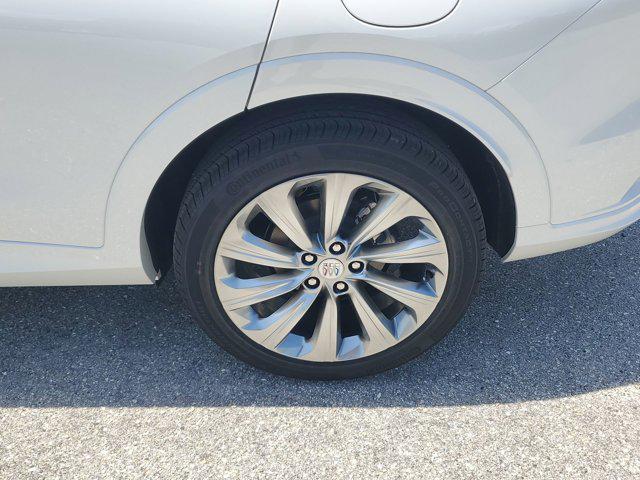 new 2025 Buick Envista car, priced at $28,967