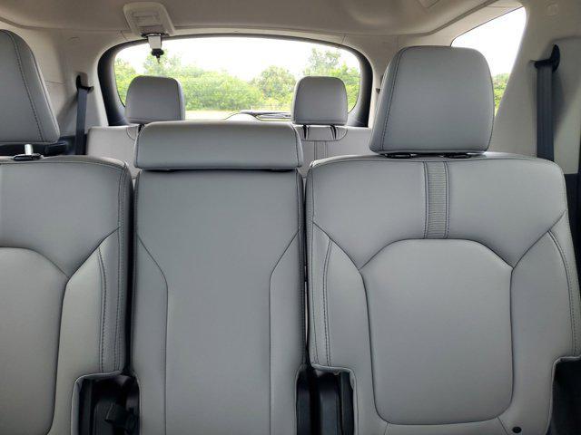 used 2025 Honda Pilot car, priced at $38,787