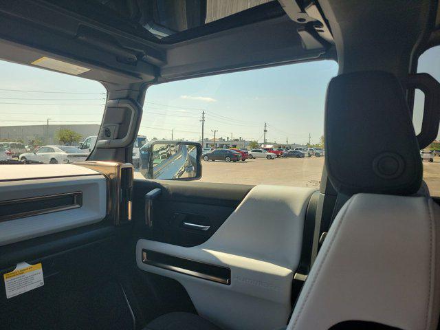 new 2025 GMC HUMMER EV Pickup car, priced at $100,419