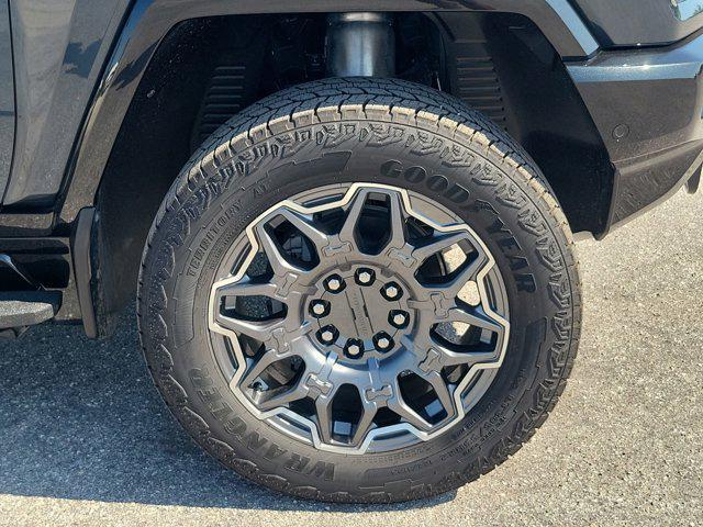 new 2025 GMC HUMMER EV Pickup car, priced at $100,419