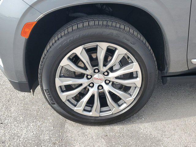 used 2021 GMC Yukon car, priced at $45,287