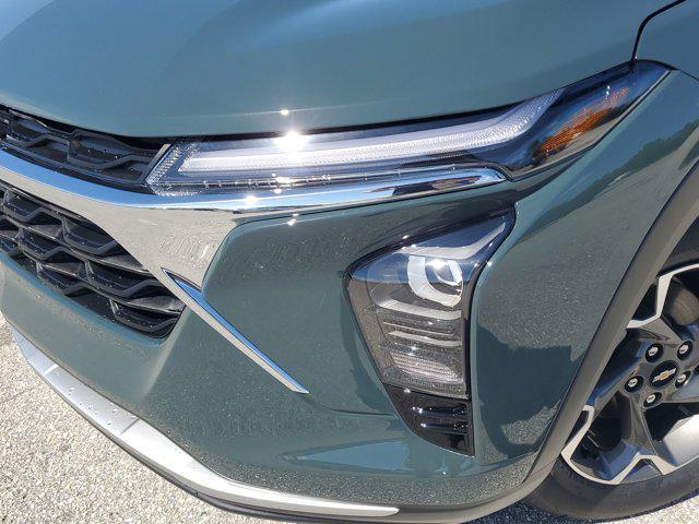 new 2025 Chevrolet Trax car, priced at $23,446