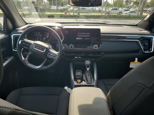 new 2025 GMC Canyon car, priced at $39,914