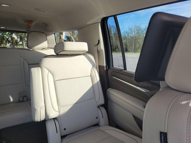 used 2023 GMC Yukon XL car, priced at $60,287