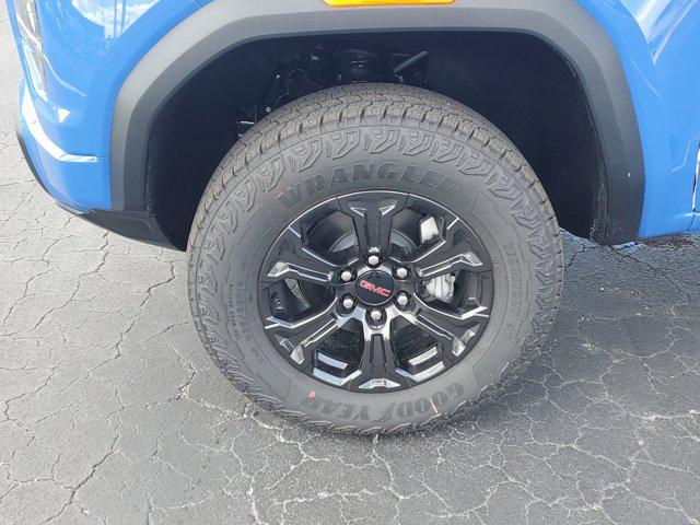 new 2025 GMC Canyon car, priced at $39,914