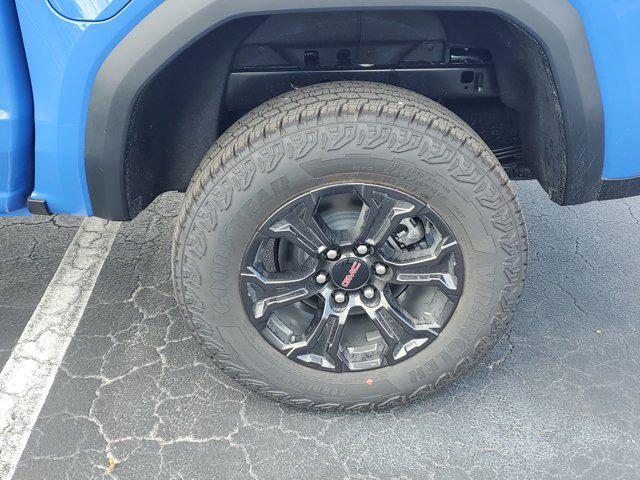 new 2025 GMC Canyon car, priced at $39,914