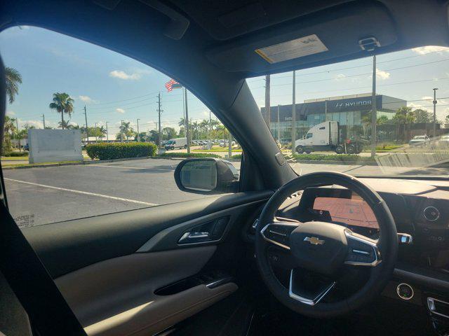 new 2025 Chevrolet Traverse car, priced at $48,630