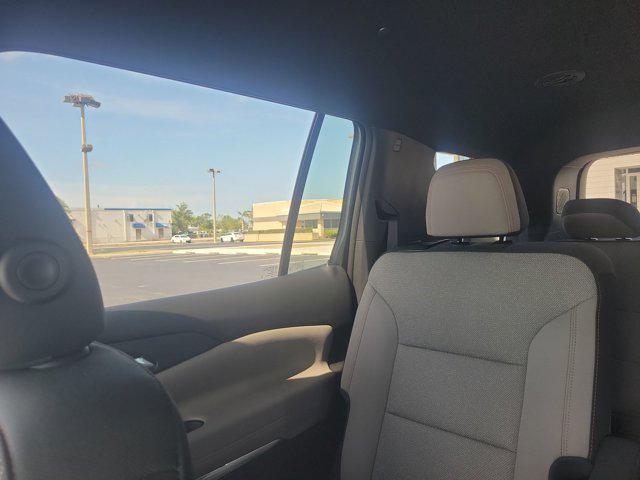 new 2025 Chevrolet Traverse car, priced at $48,630