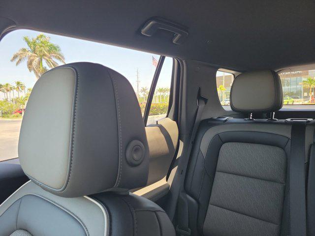 new 2026 Chevrolet Equinox car, priced at $30,295