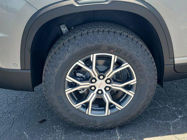 new 2025 GMC Acadia car, priced at $54,605