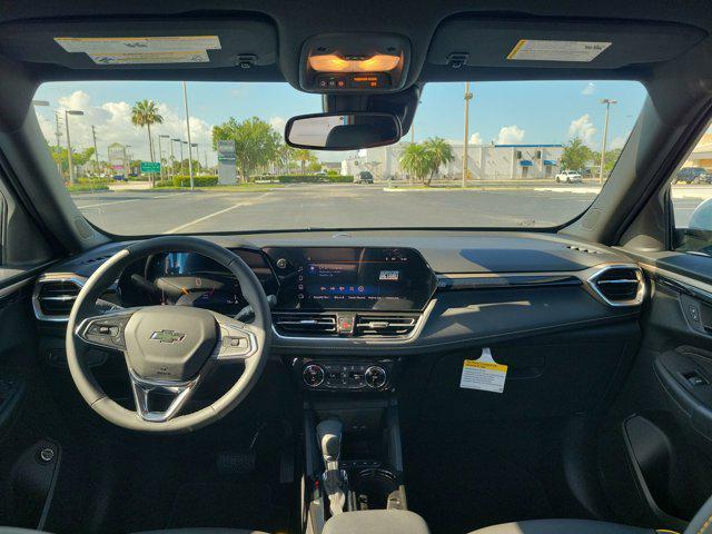 new 2025 Chevrolet TrailBlazer car, priced at $29,741